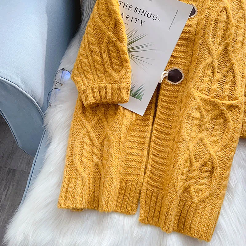 Delicate Knitted Mid-length Cardigan