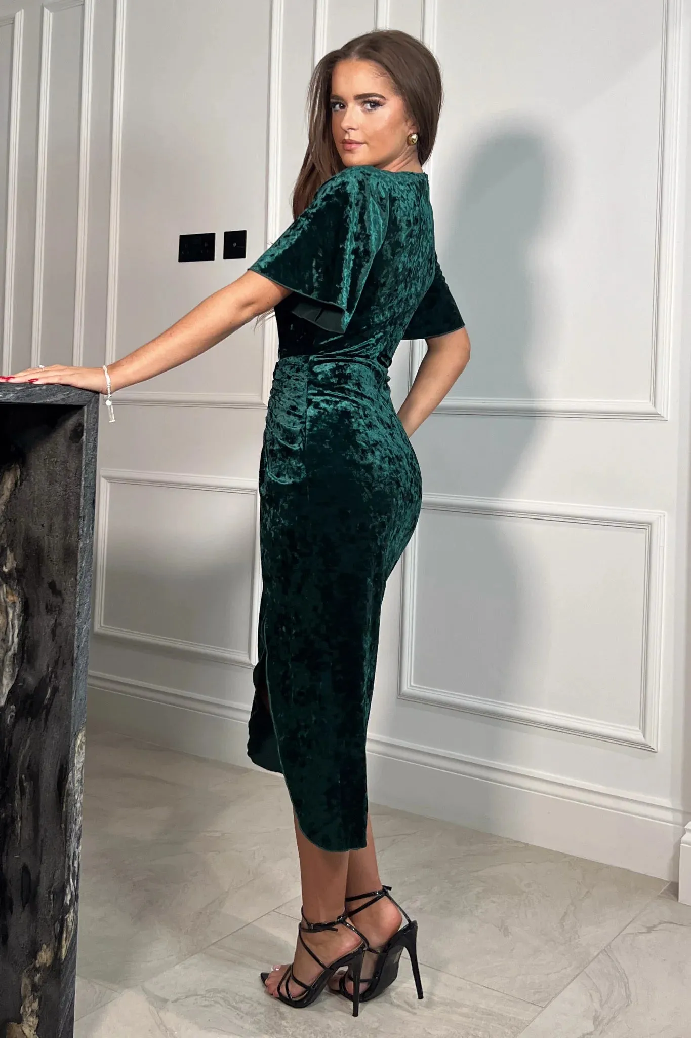 Girl in Mind Isla Green Crushed Velvet Metallic Midi Dress