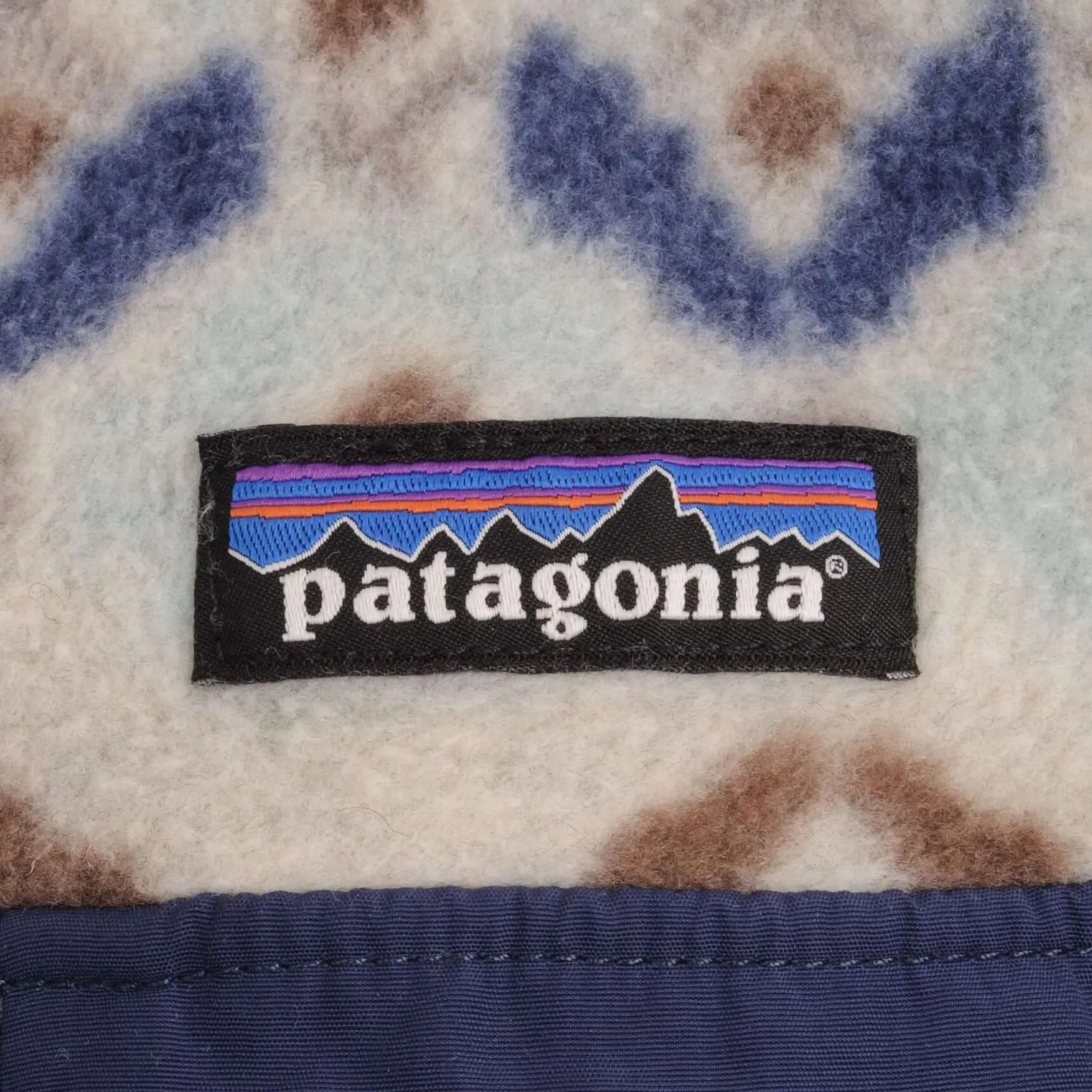 VINTAGE PATAGONIA SYNCHILLA SNAP T MONOGRAM FLEECE PULLOVER SIZE SMALL